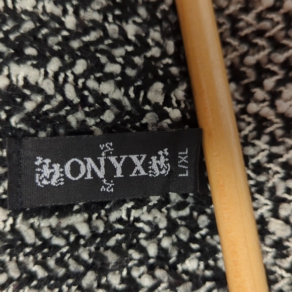 ONYX Cardigan - Picture 3 of 4